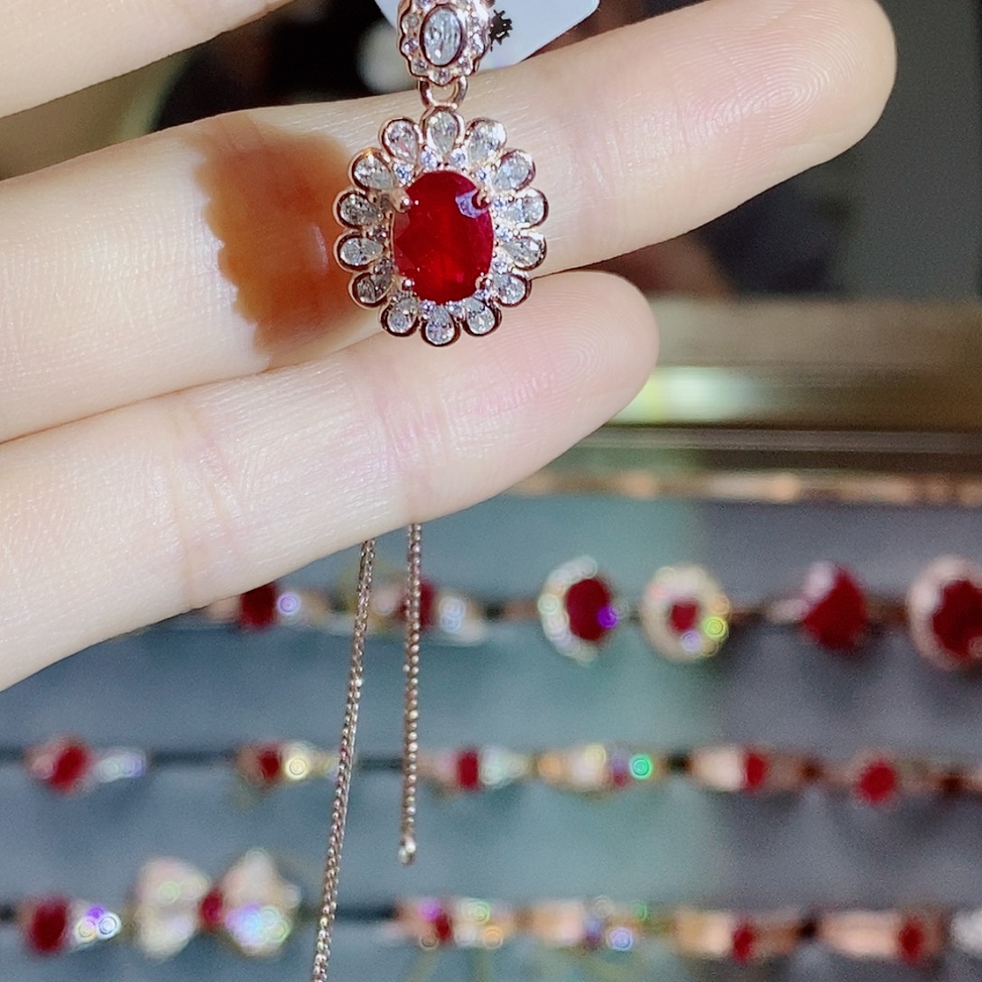 红宝石银S925镶嵌吊坠