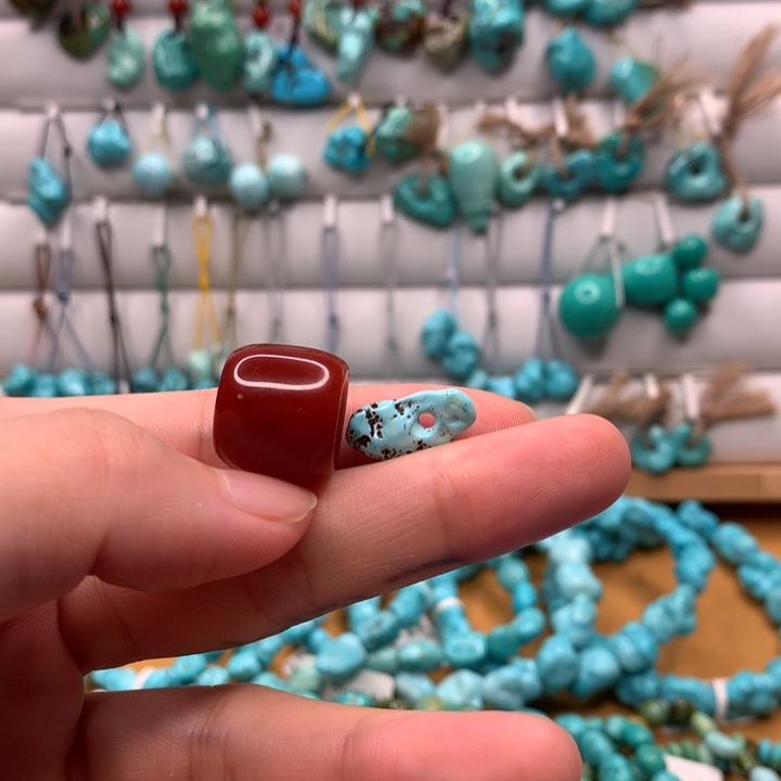 厚****玛瑙/玉髓原矿未镶嵌