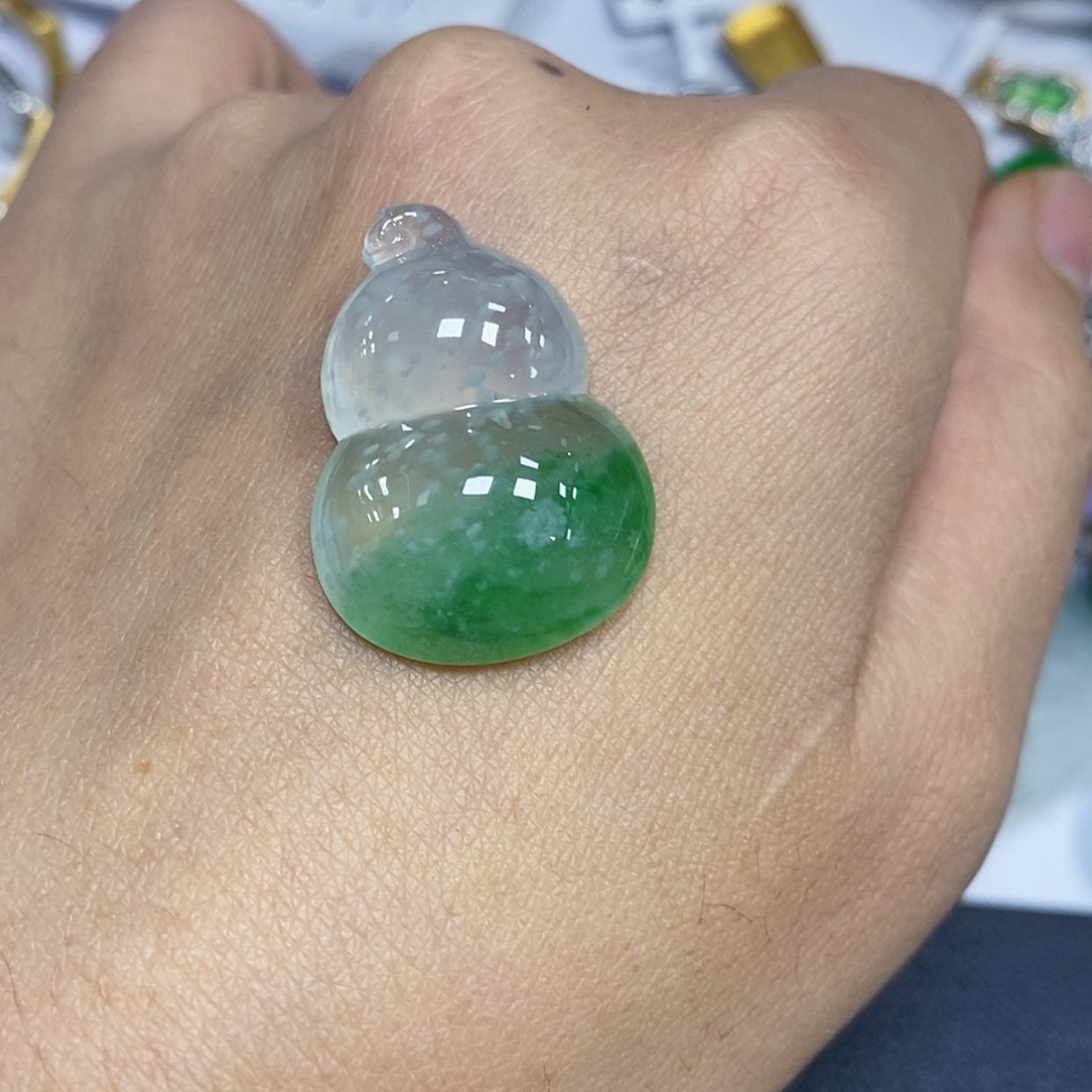 【闪购商品】颈饰未镶嵌翡翠蓉吊坠