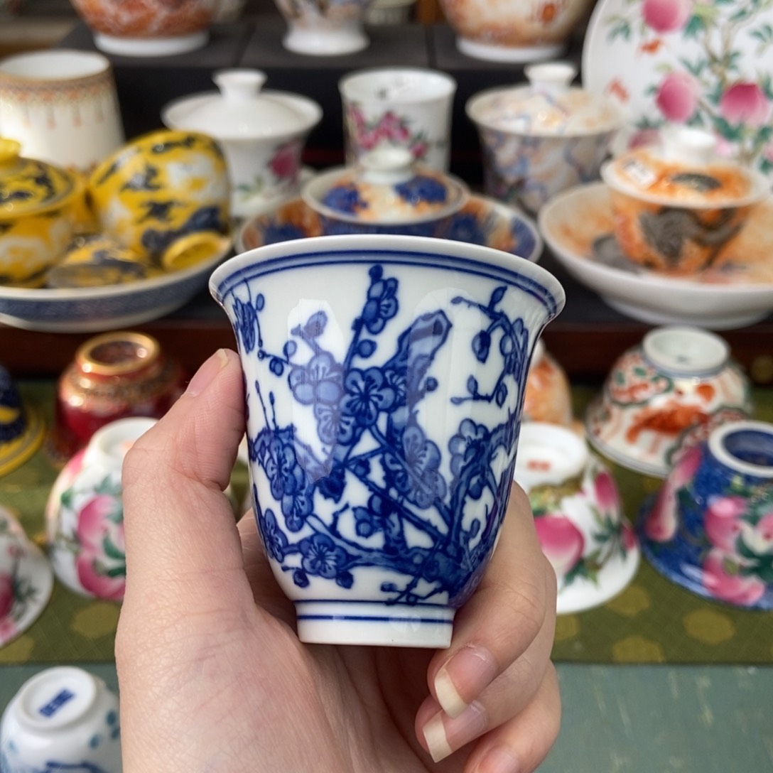 陶瓷的设计师是什么时候