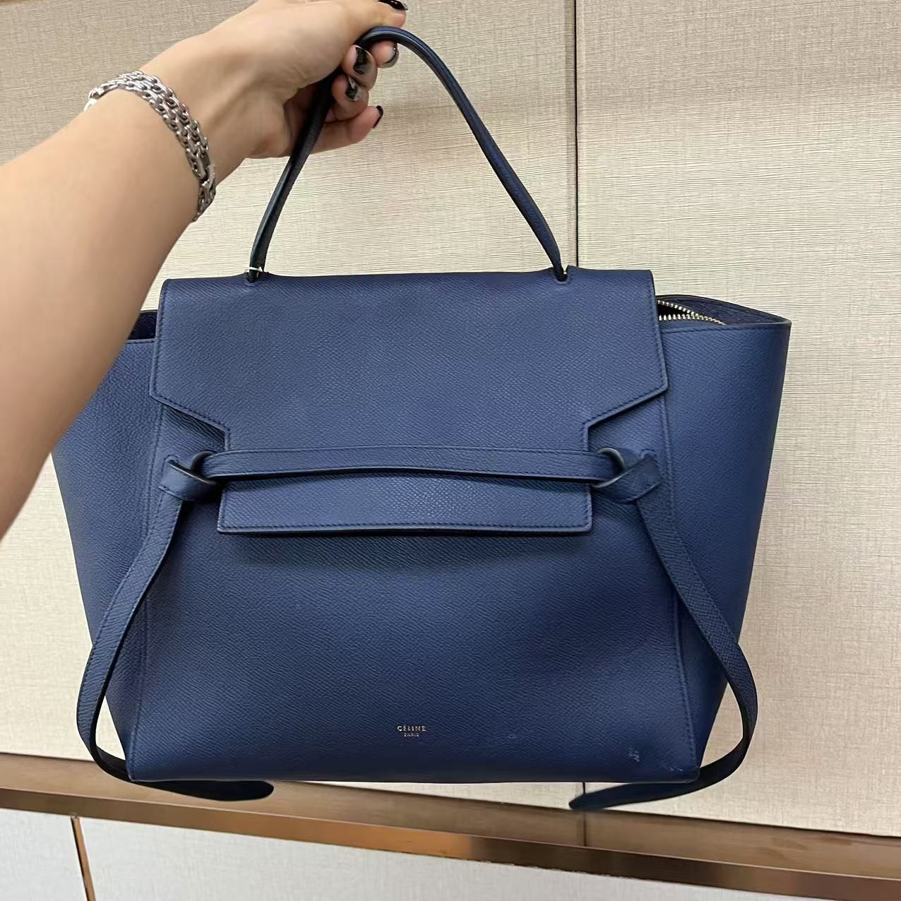 95新 Celine/思琳 深蓝色鲶鱼包云海优选