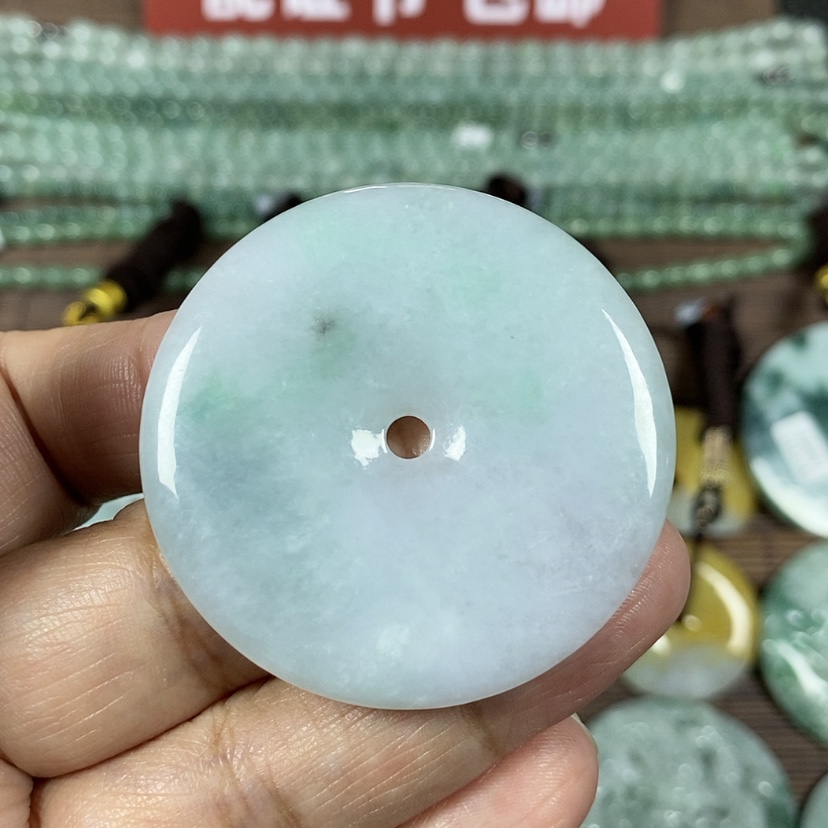 【闪购商品】翡翠颈饰未镶嵌玉吊坠翡翠玉平安扣