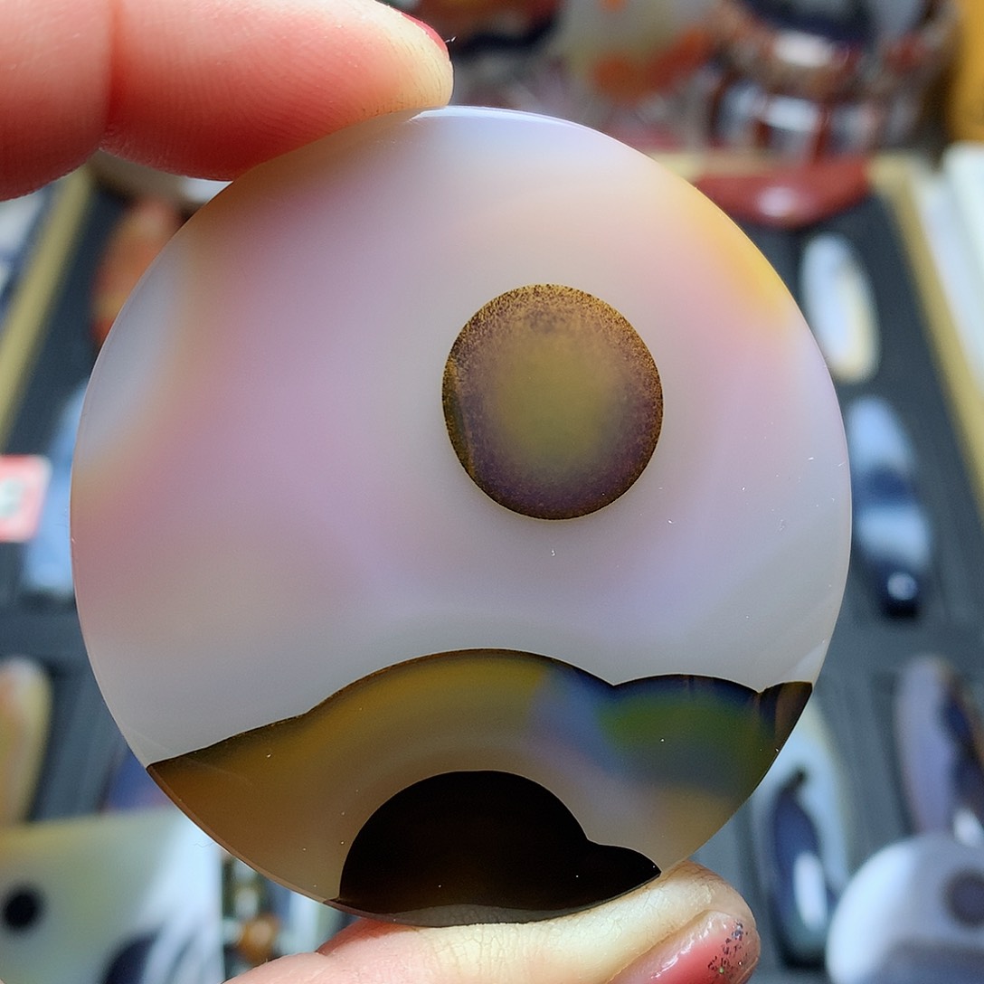 玛瑙/玉髓颈饰未镶嵌