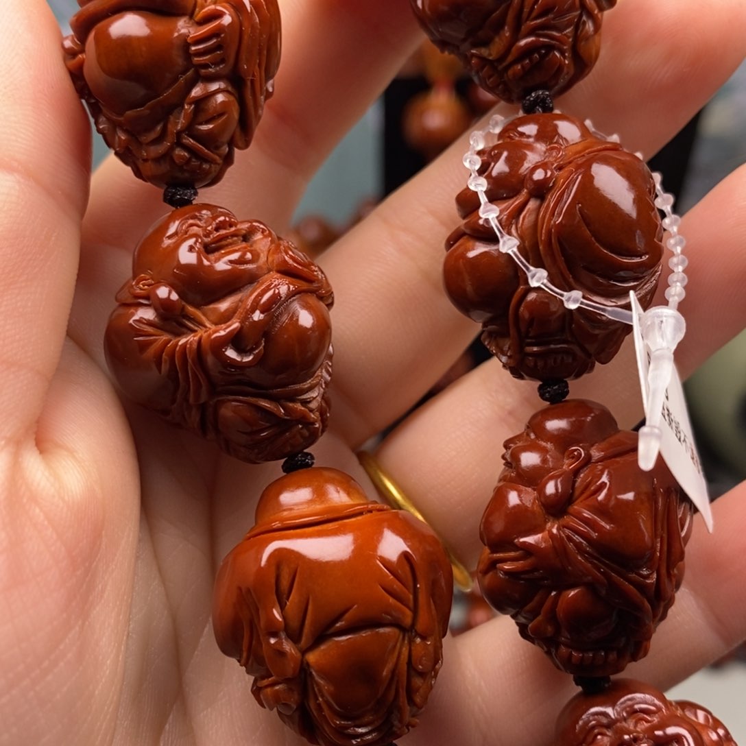 橄榄核吊坠老*孩橄榄核