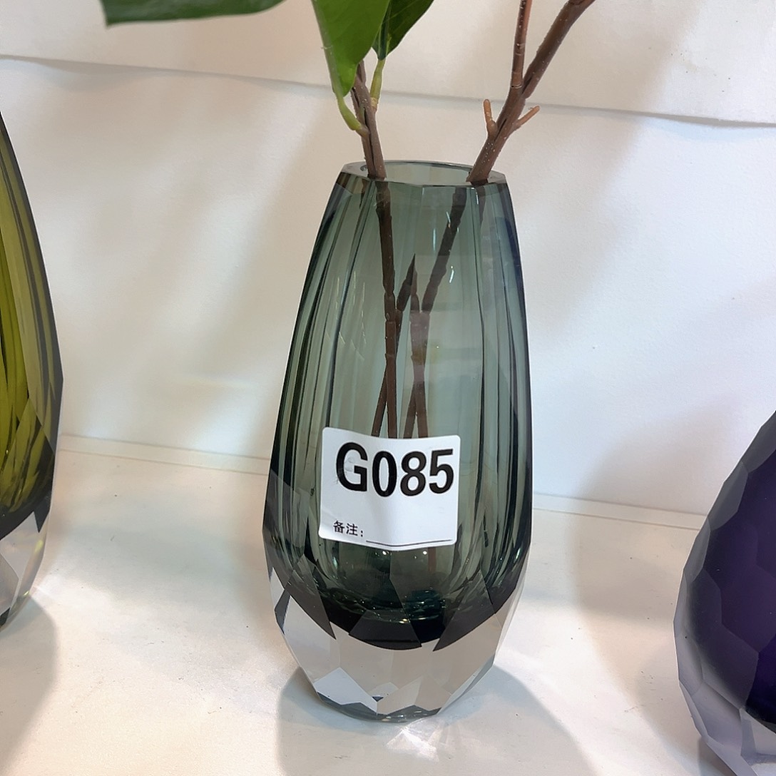 琉璃手工艺品我是赵思特