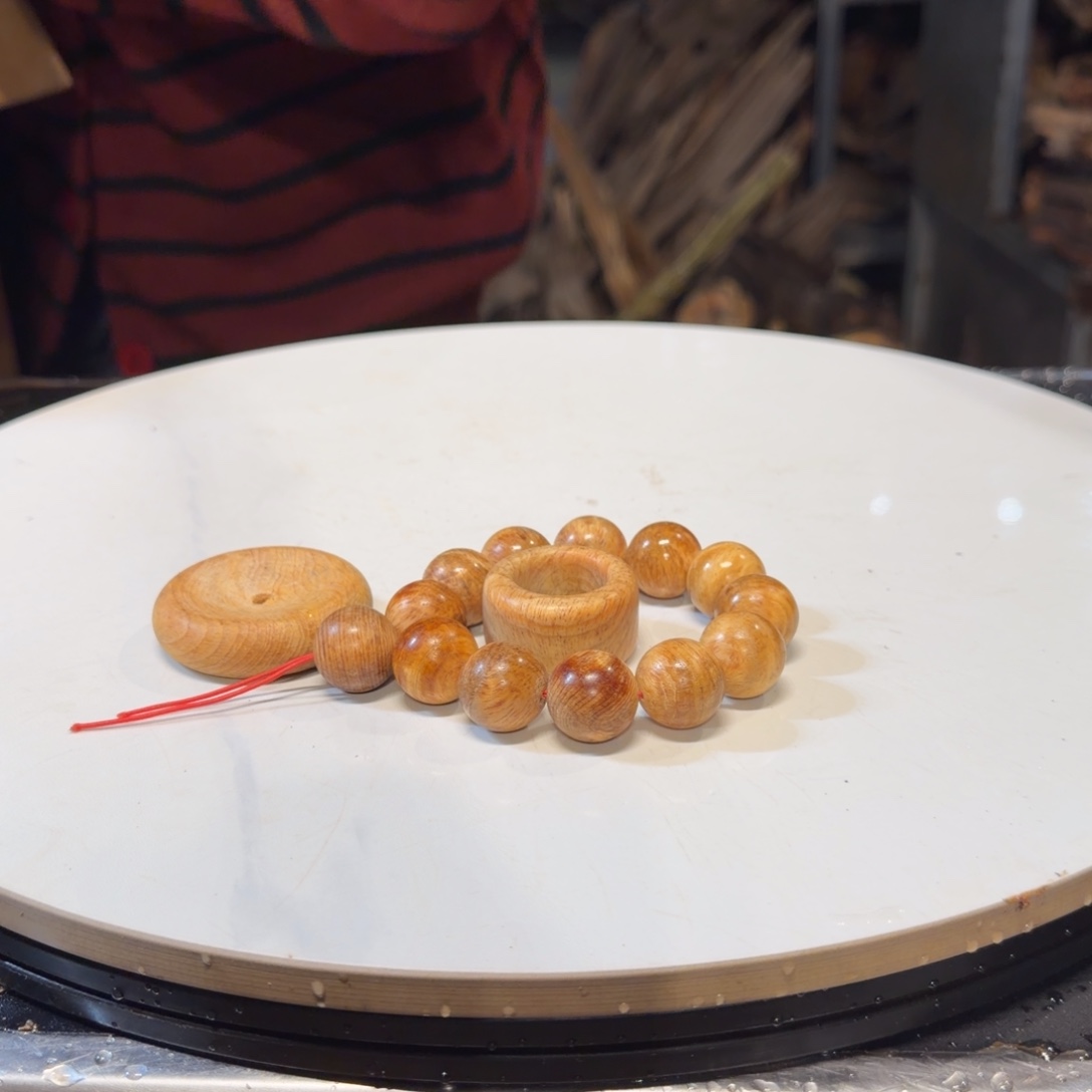 悠***然木王一刀琥珀木165