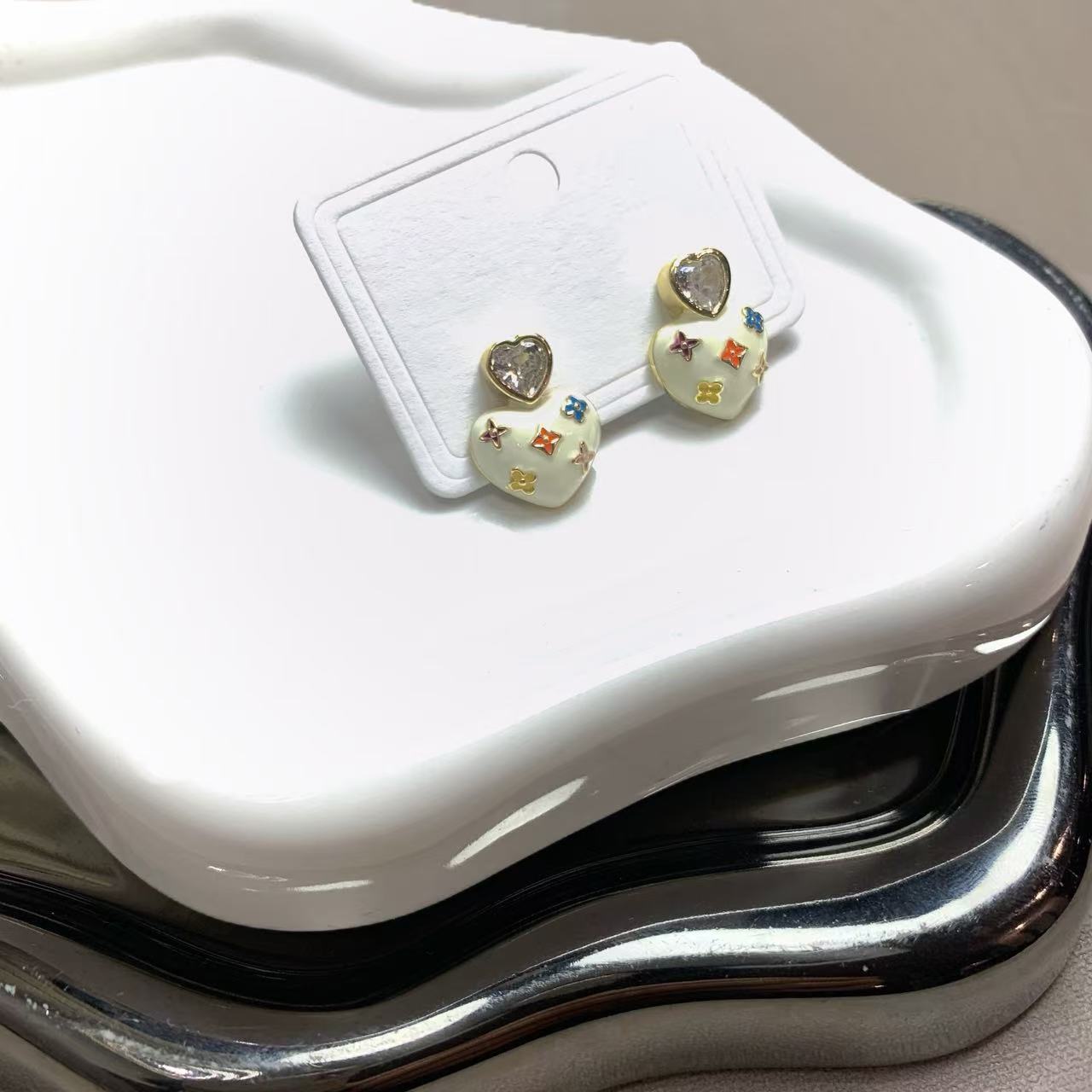 铜合金锆石耳饰 花花爱心耳环轻奢ED009