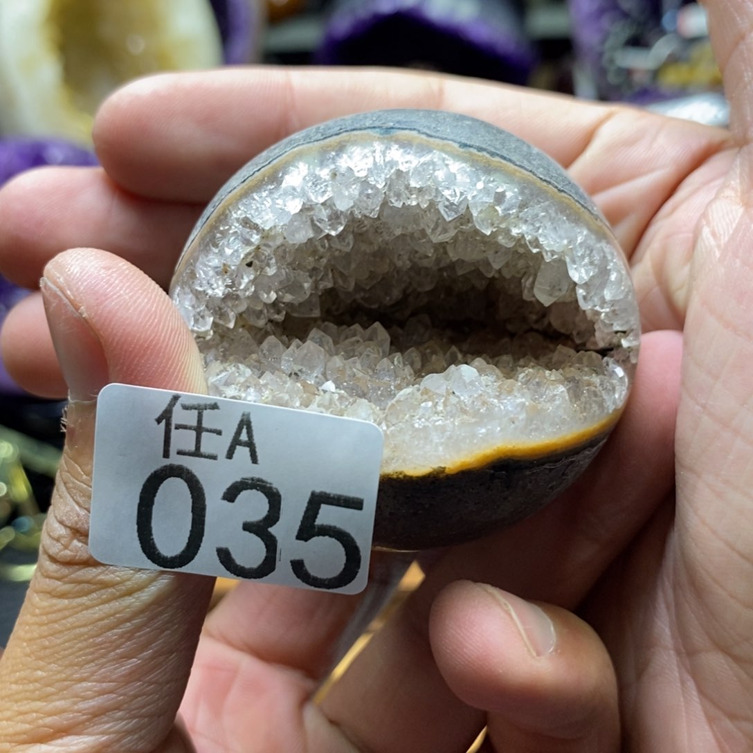 水晶大型摆件（非配饰）未镶嵌