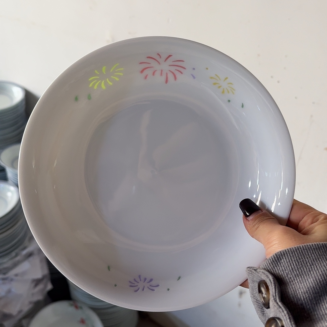 白瓷景德镇8英寸烟两个微瑕盘