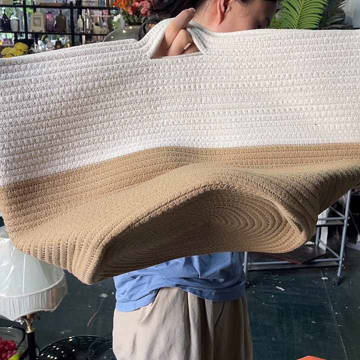 陶瓷花瓶部分微瑕