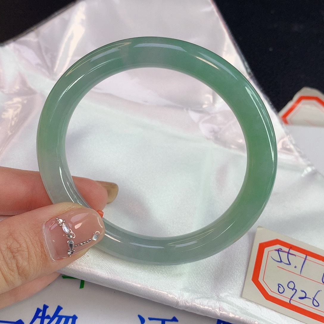 翡翠手镯未镶嵌天然A货翡翠612