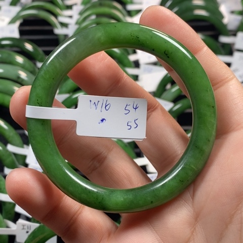 和田玉（碧玉）手镯未镶嵌