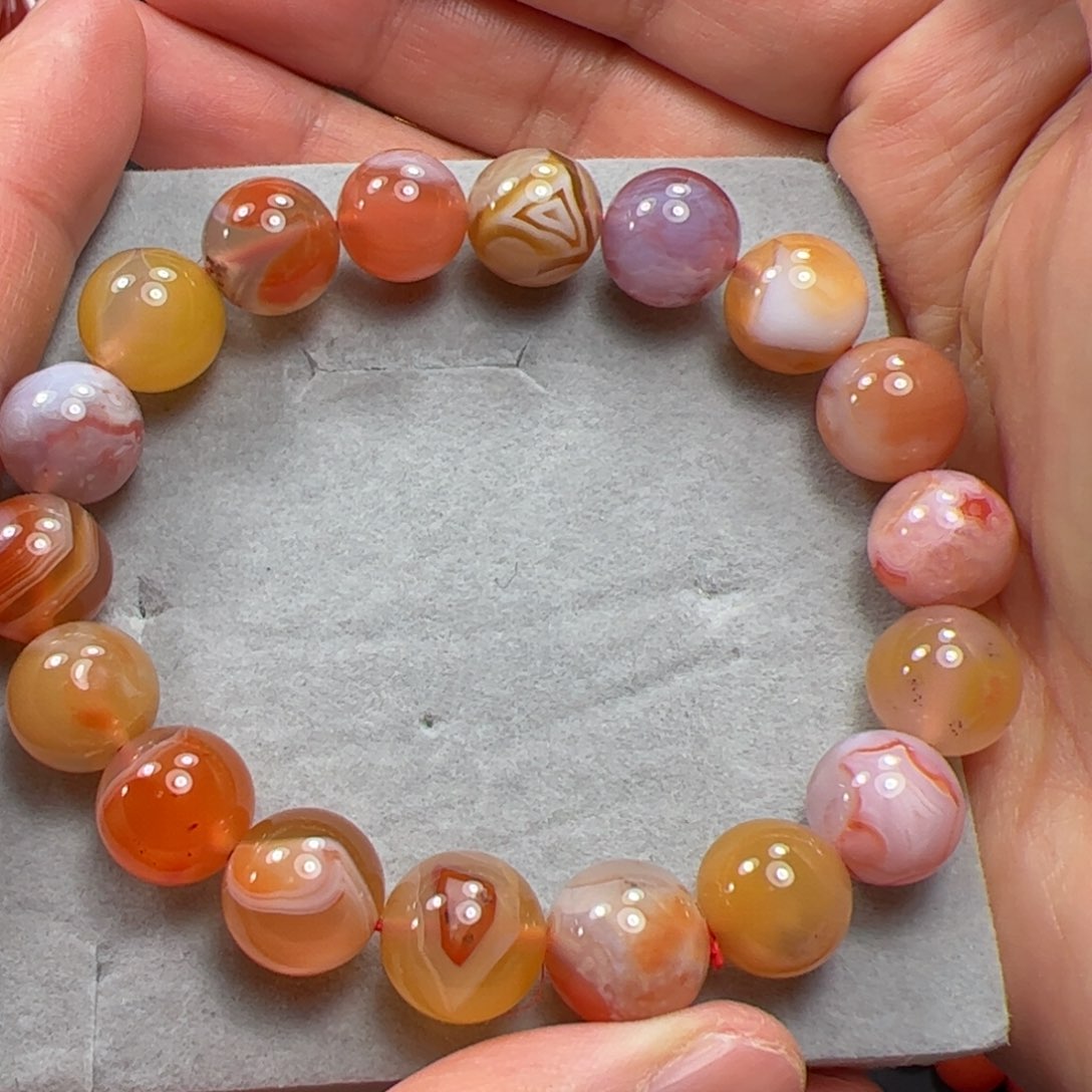 南红玛瑙珠子未镶嵌