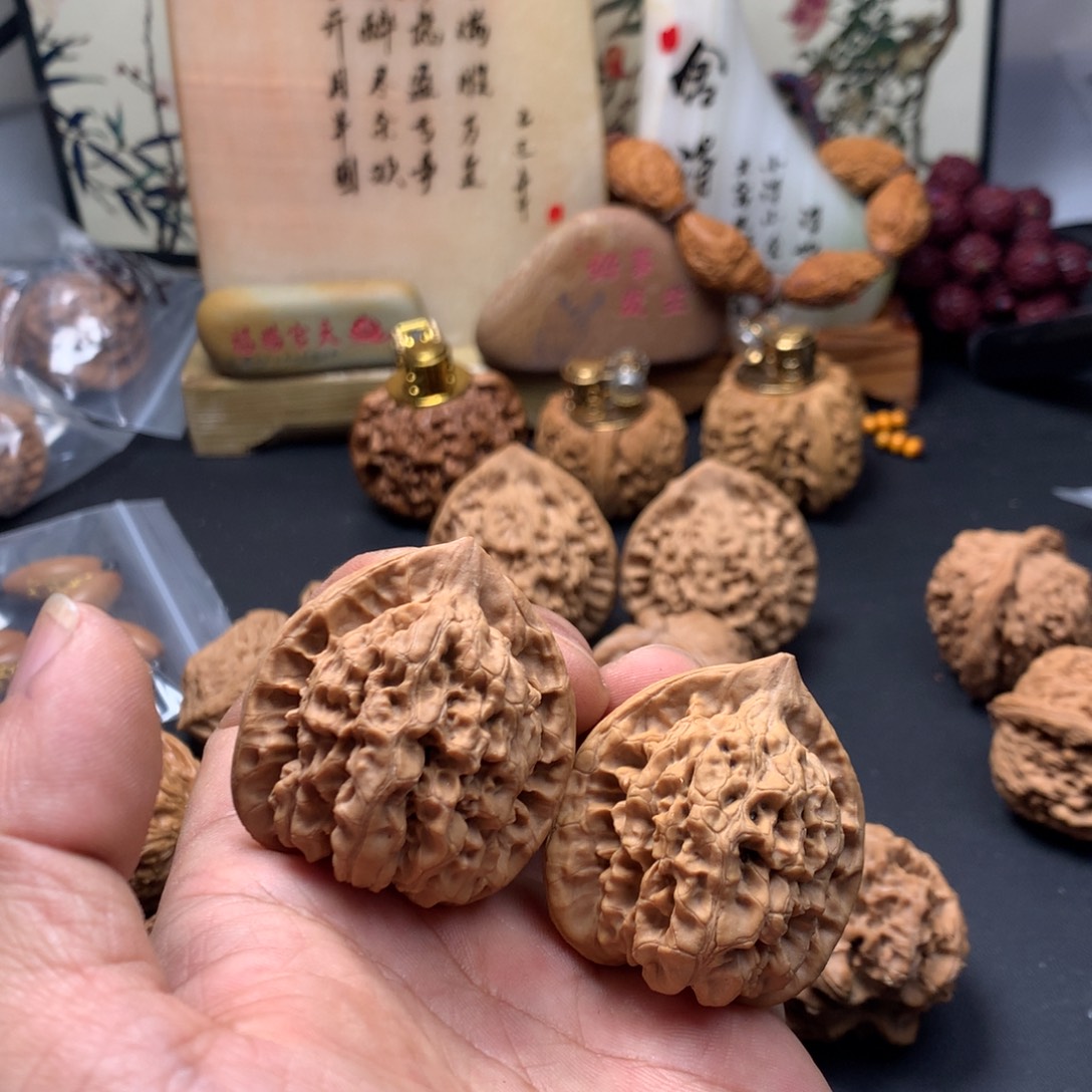 尔***夫把件文玩核桃官帽