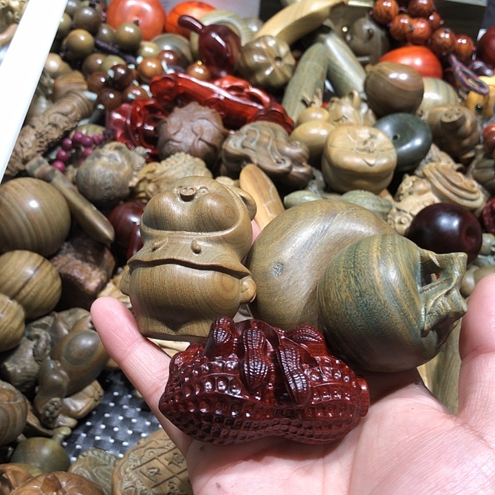 淡***水维腊木（绿檀）12366547865744855