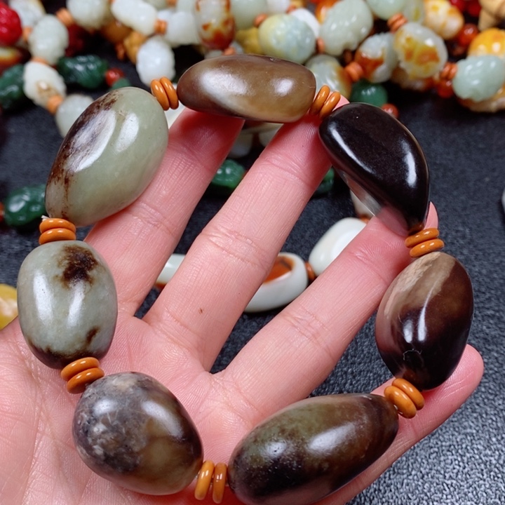 和田玉手链未镶嵌