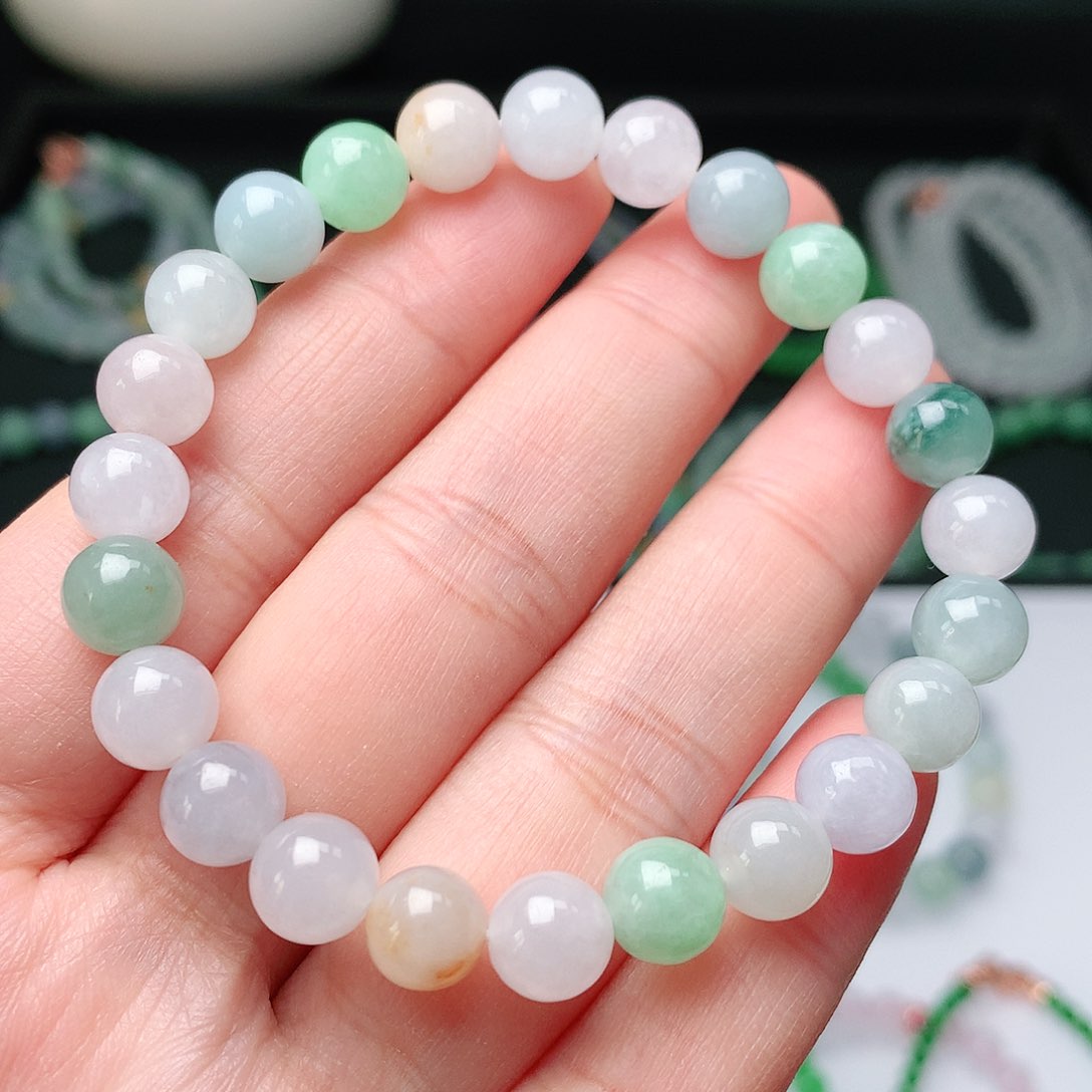 翡翠手链未镶嵌翡翠