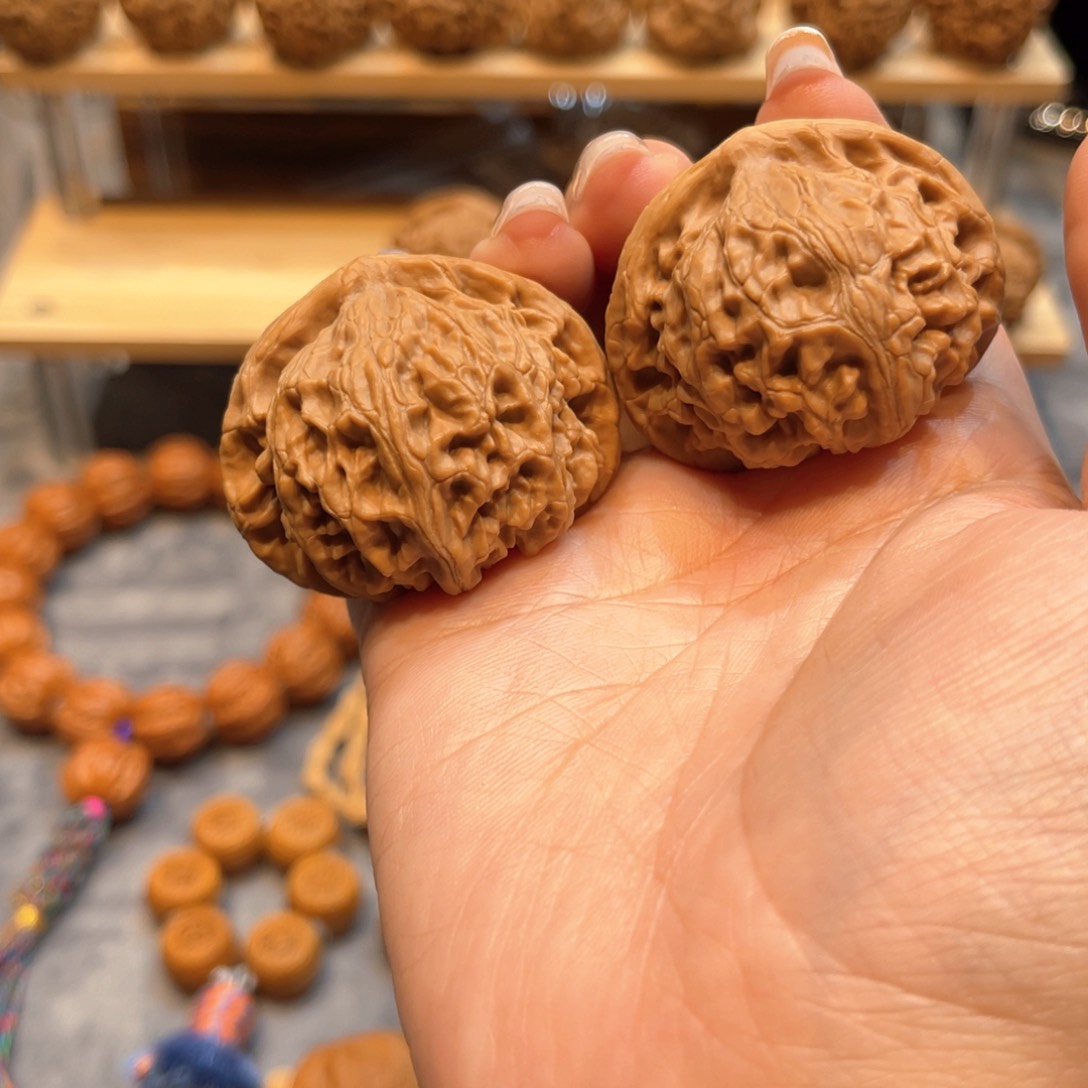 文玩核桃把件桃心宫灯41尺