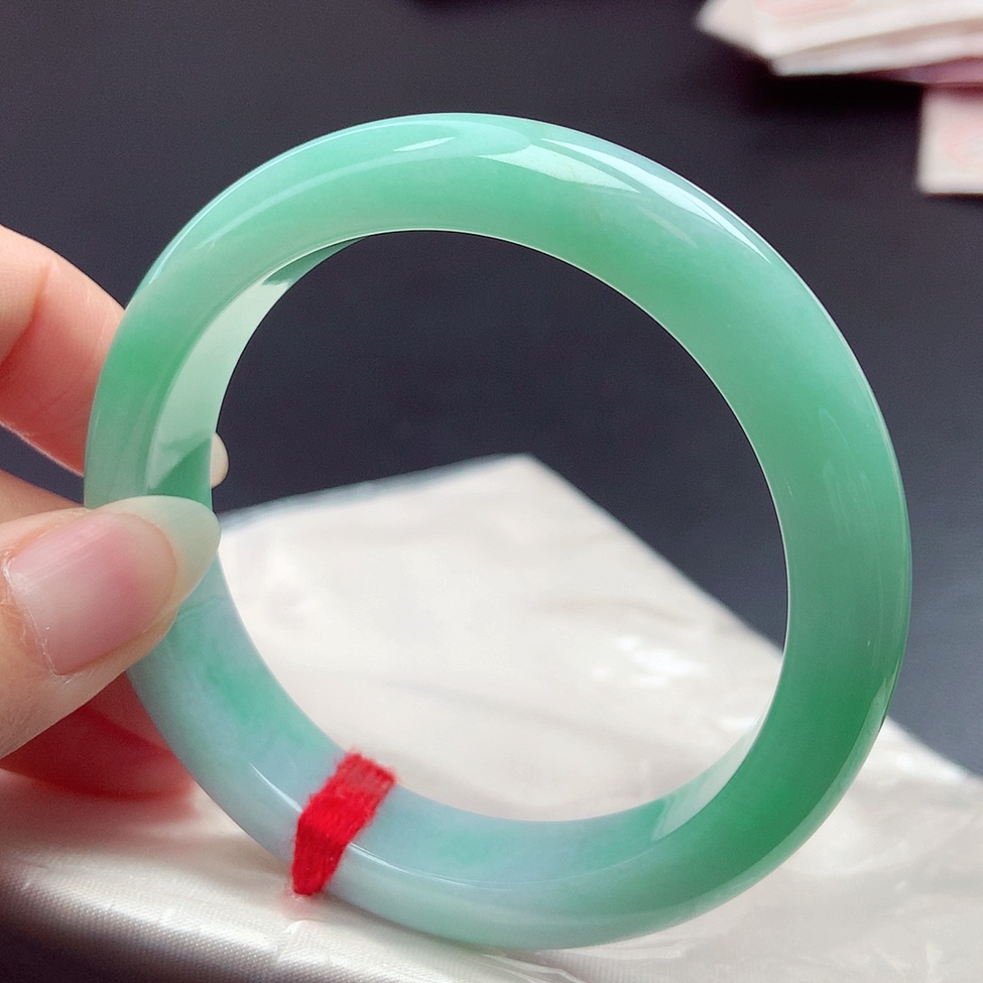 翡翠未镶嵌手镯57.3圈口