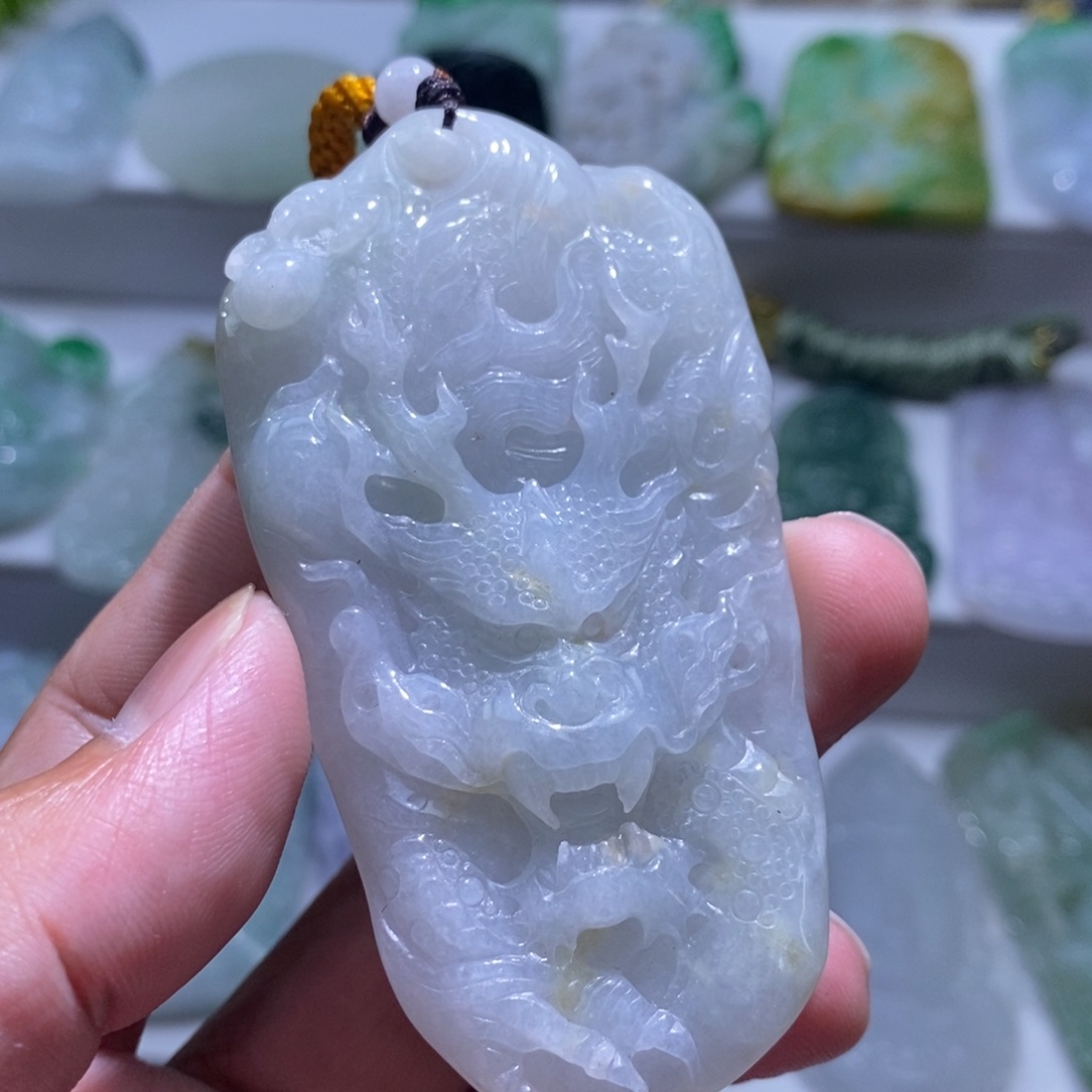 【闪购商品】翡翠颈饰未镶嵌111111111111