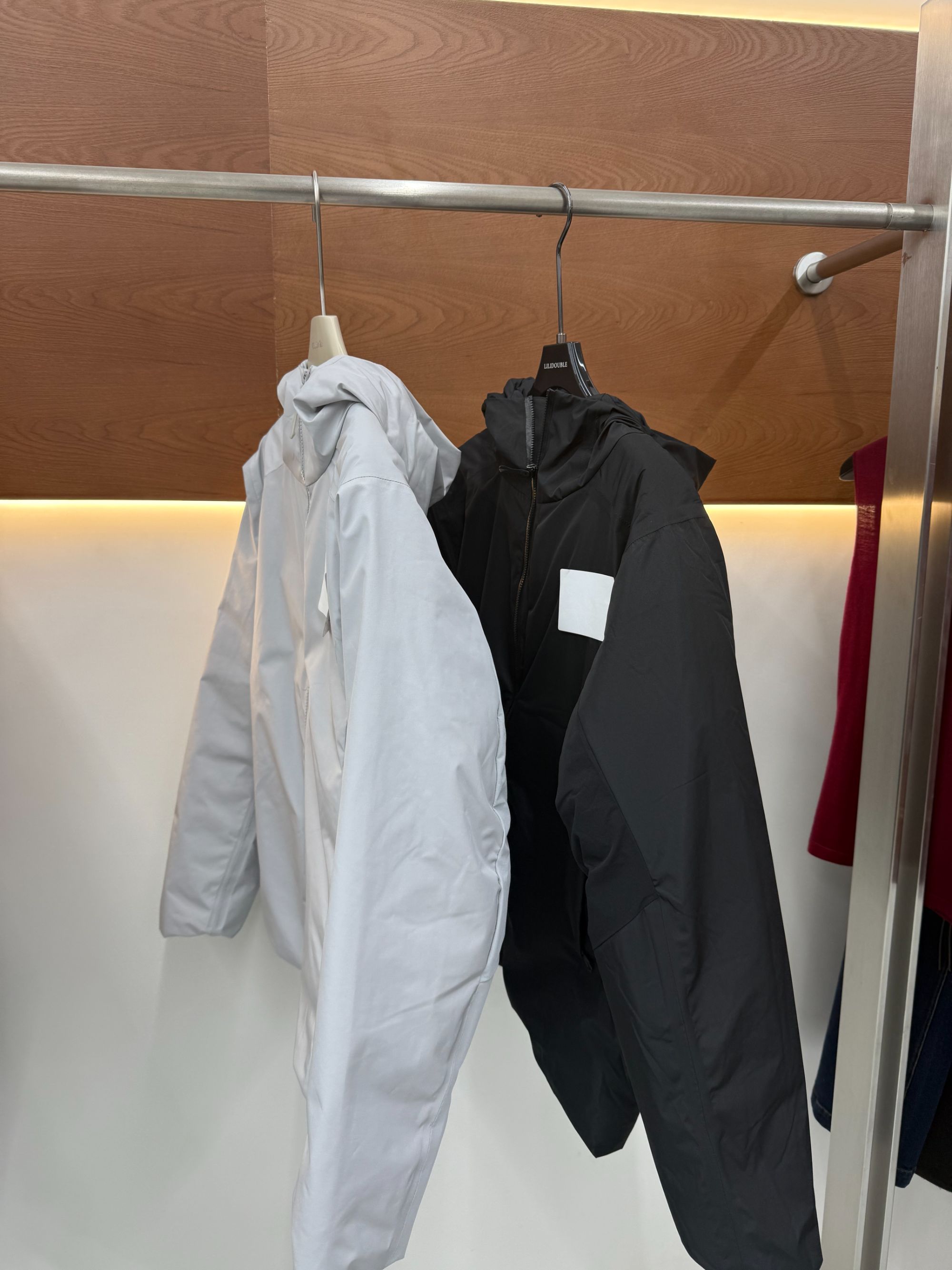 深圳南油高端羽绒服5532