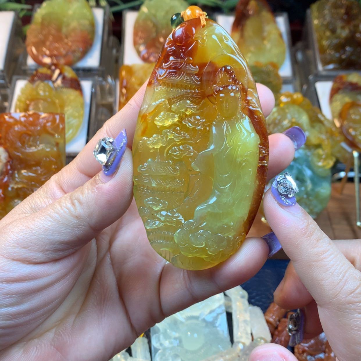 【闪购商品】蛇纹石玉颈饰未镶嵌