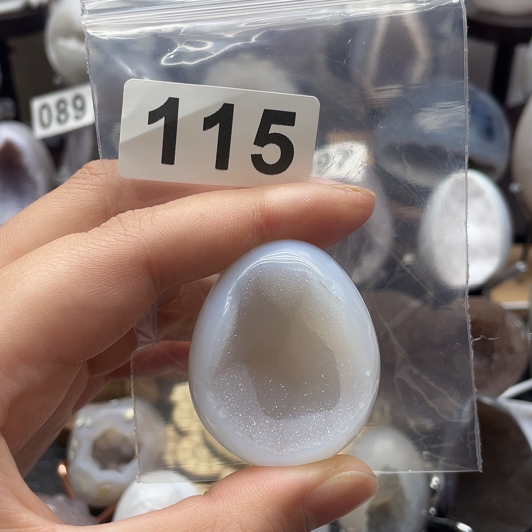 套***深水晶未镶嵌大型摆件（非配饰）