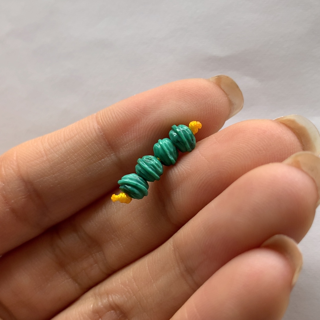 绿松石配饰未镶嵌