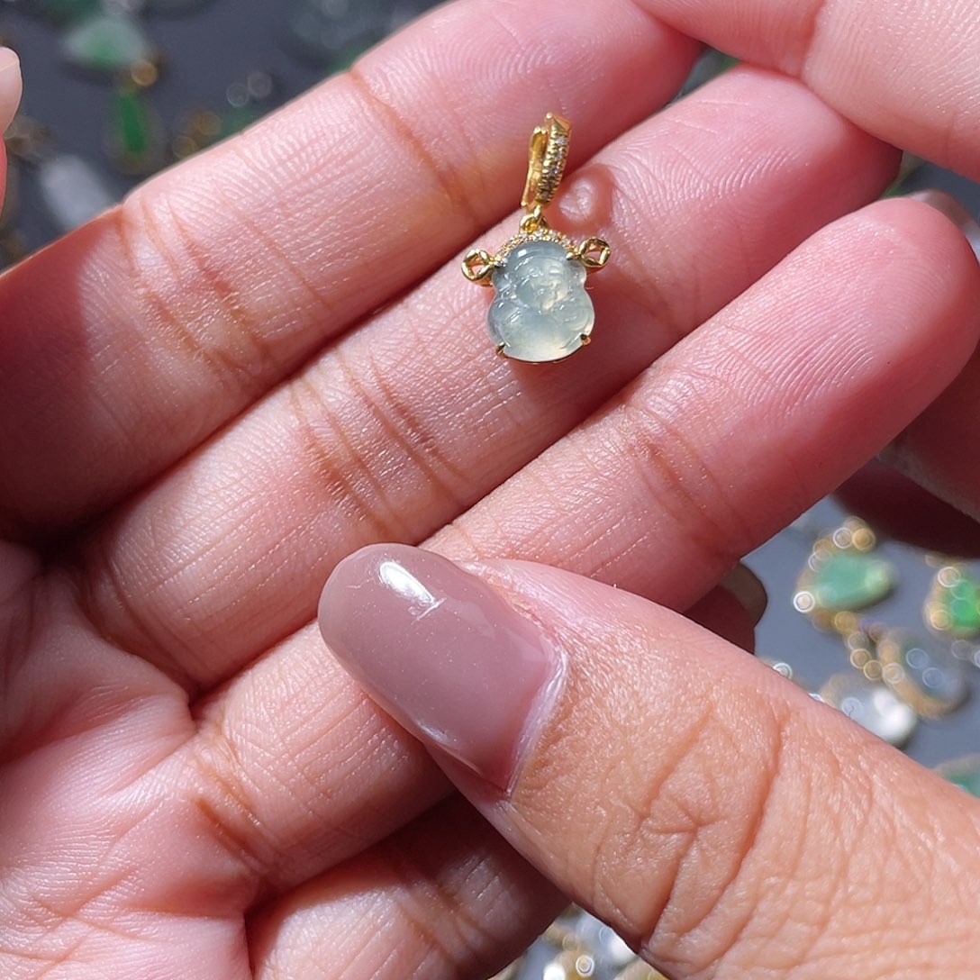 吊坠(不含链)18K金镶嵌翡翠