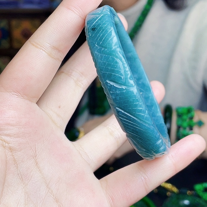 翡翠未镶嵌颈饰多样性微瑕61