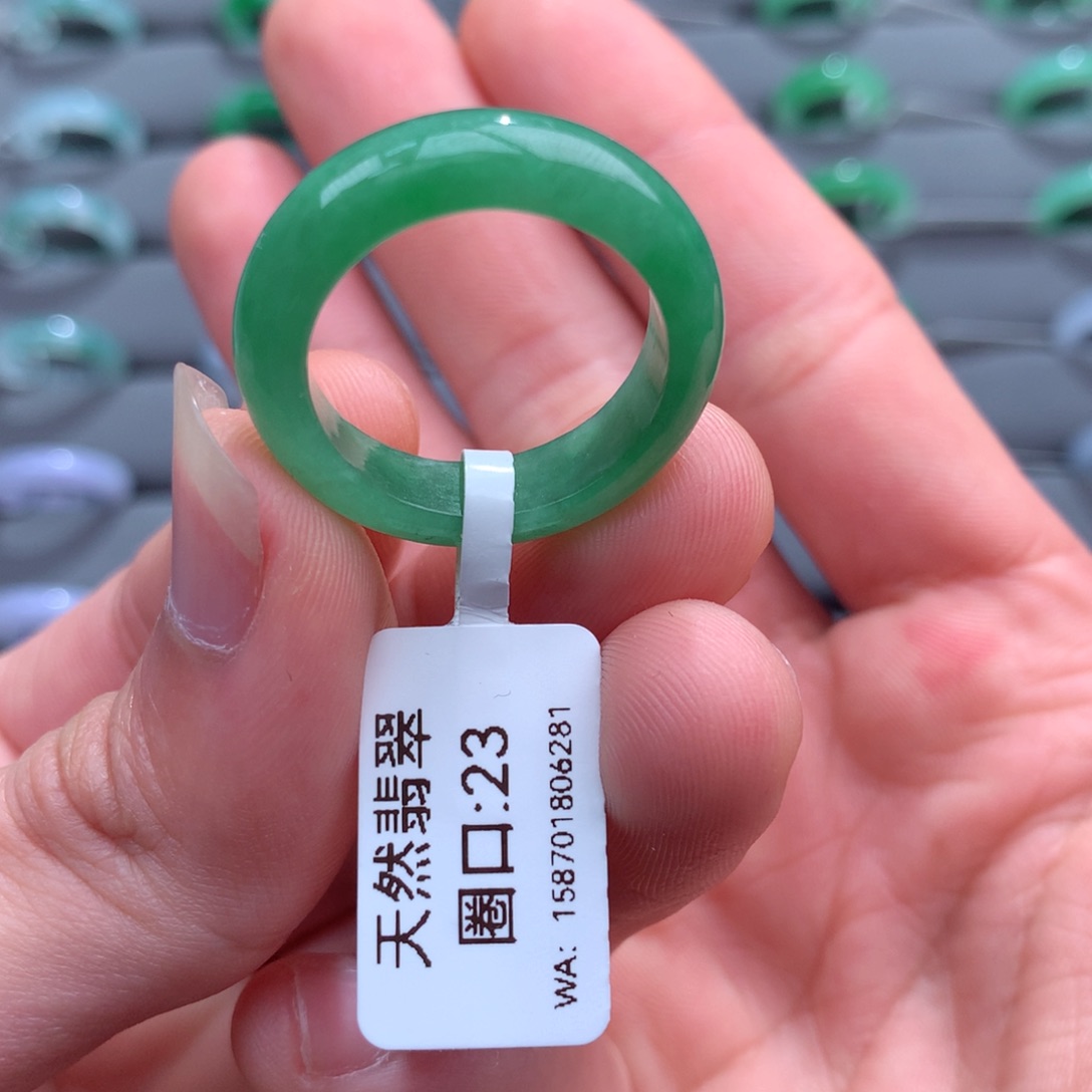 翡翠戒指未镶嵌天然