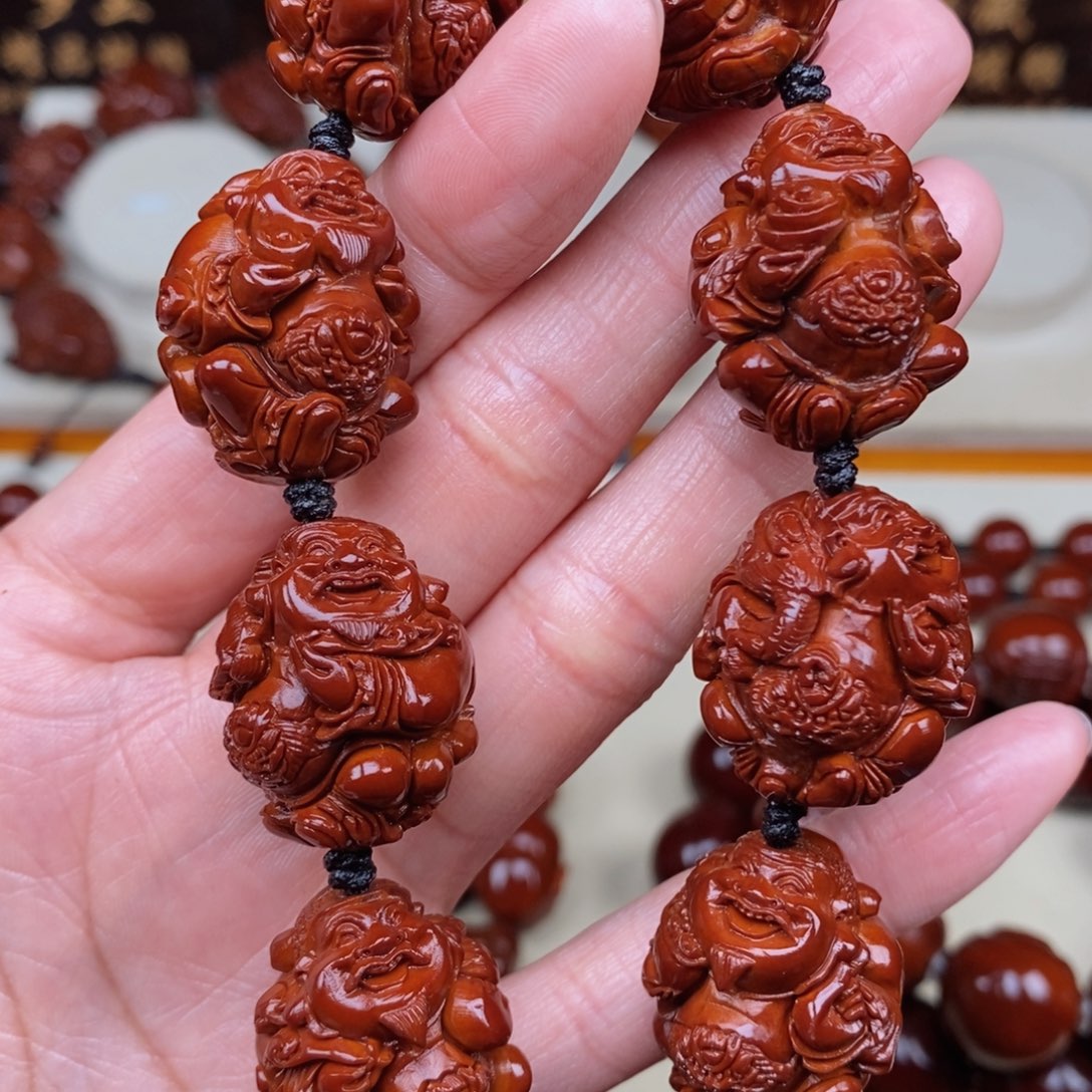 橄榄核吊坠李*李龙财，