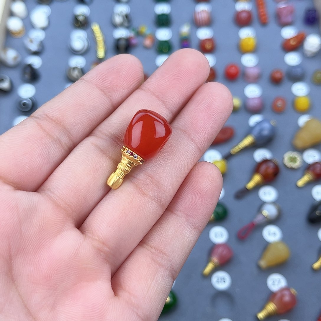 玛瑙/玉髓饰品未镶嵌太****）