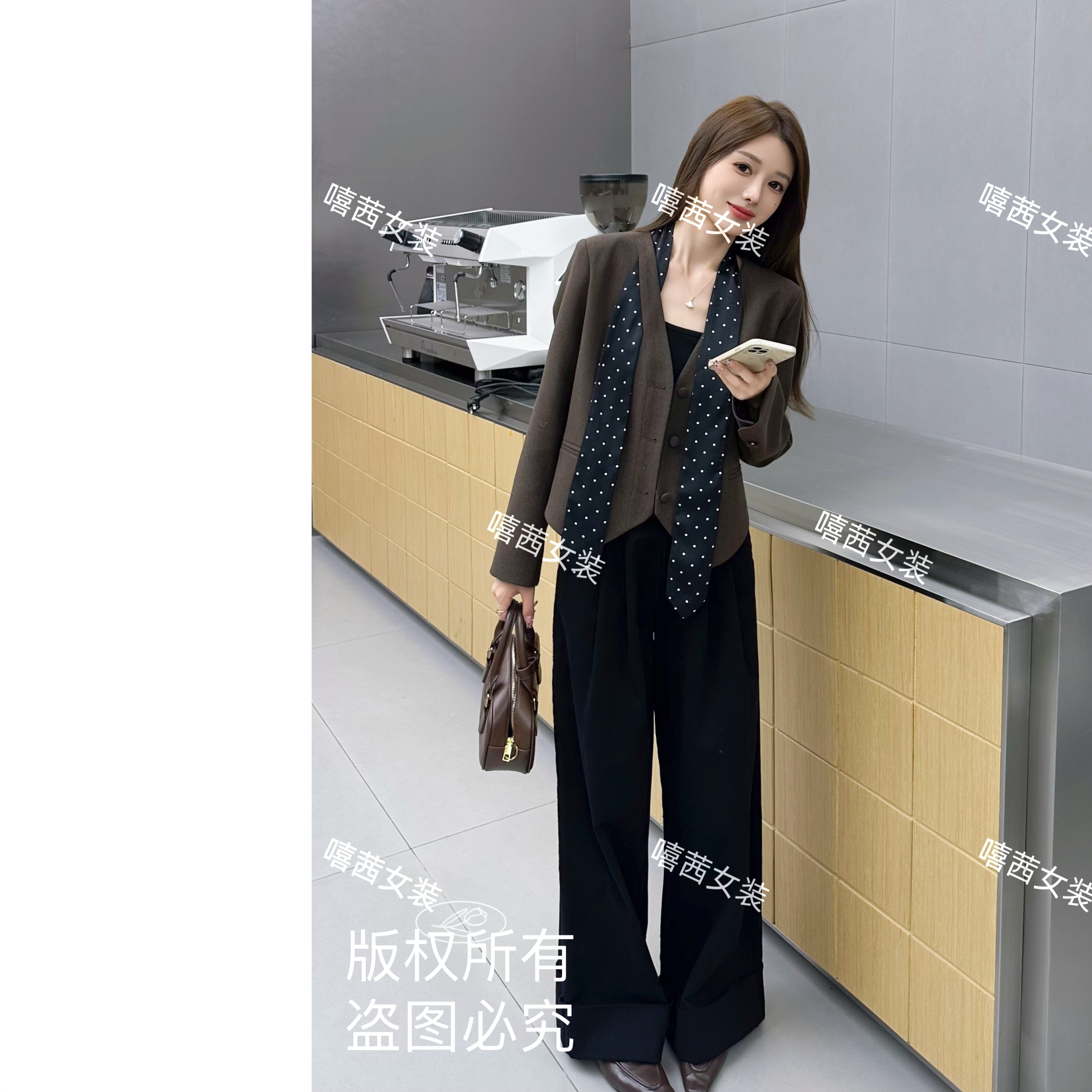 嘻茜【波点约会】2025秋季波点飘带时尚百搭V领休闲西装短款外套女