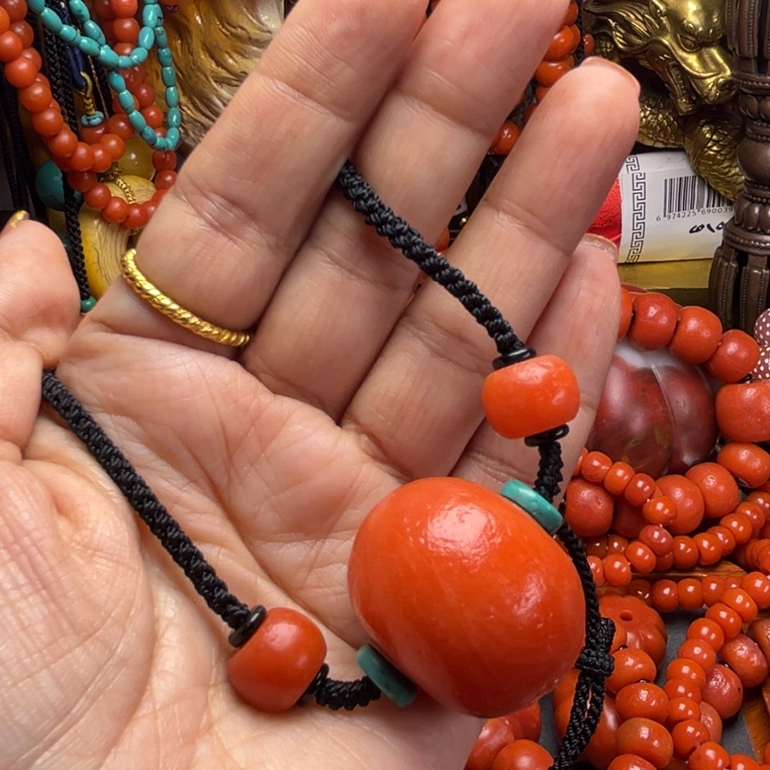 木***木琉璃颈饰大漂亮一条