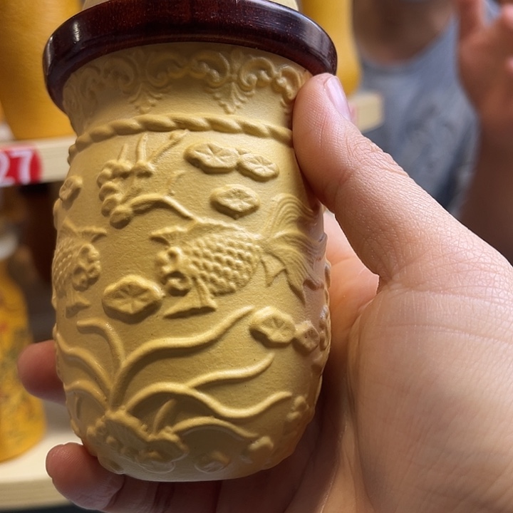 茶***花您好你是在哪里上班的啊