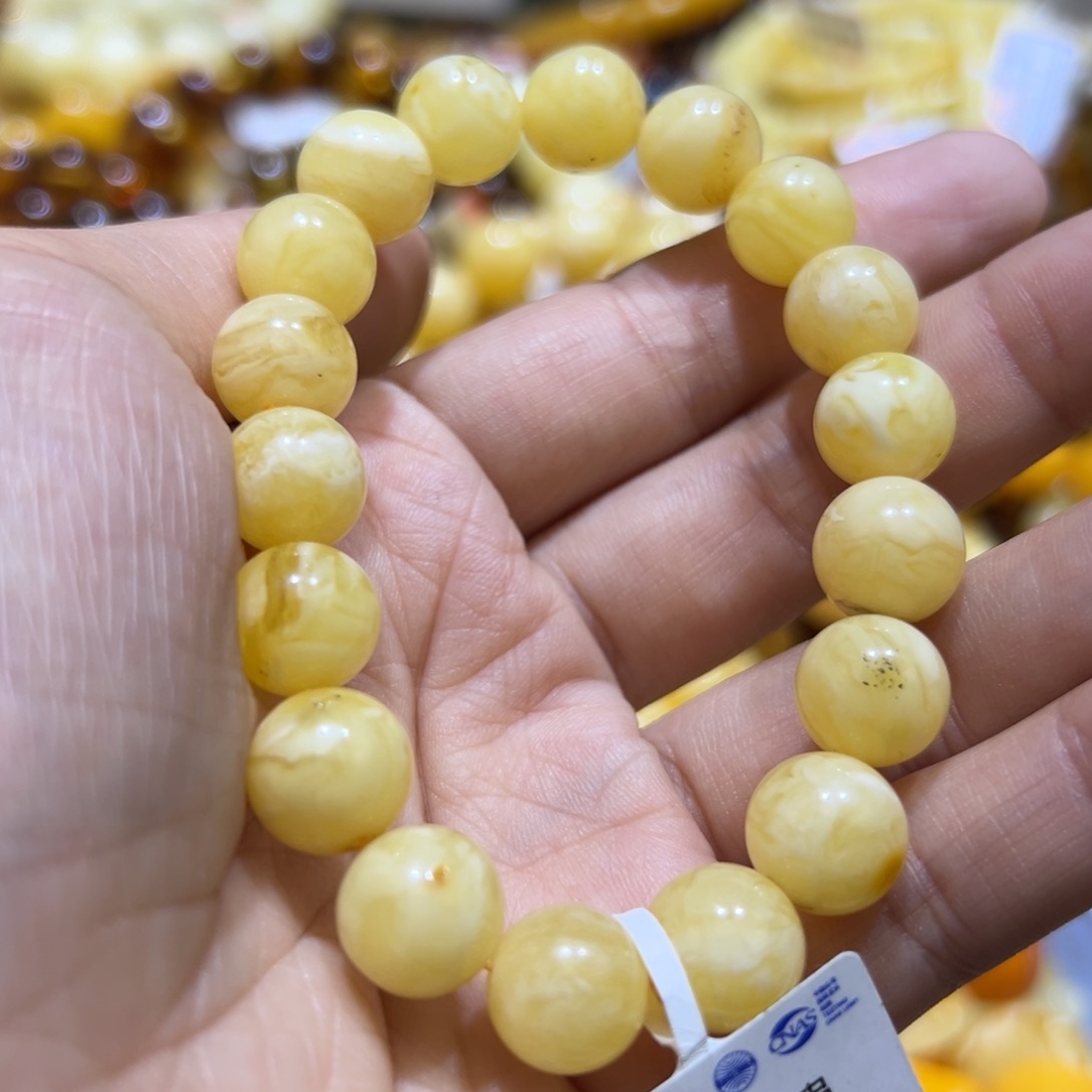 琥珀珠宝奇石未镶嵌