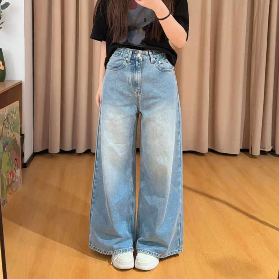 85901余小鱼【新晋裤王】蓝色植绒裤脚磨破高腰宽松休闲牛仔裤女装