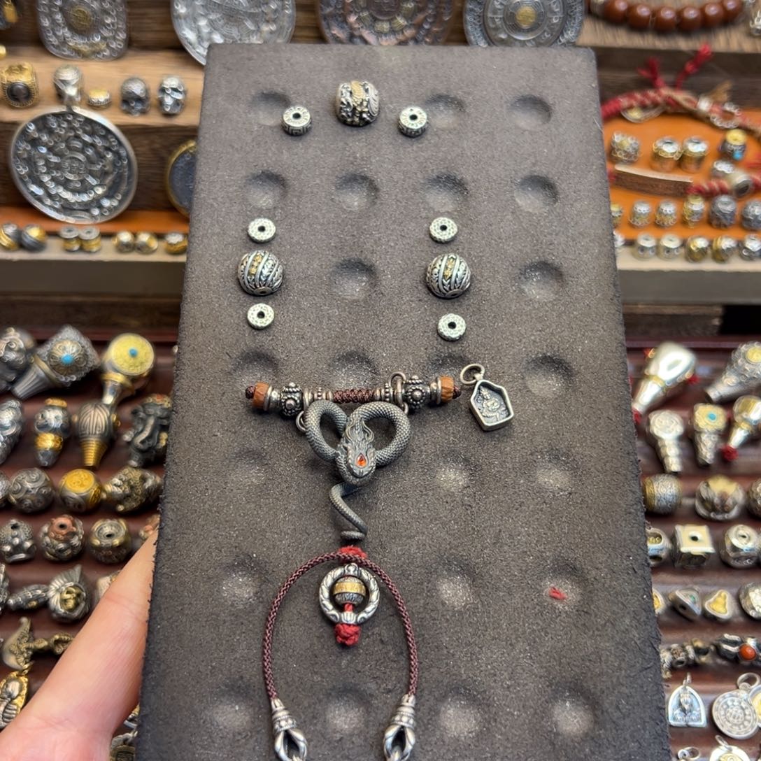 足银玻璃搭配示范