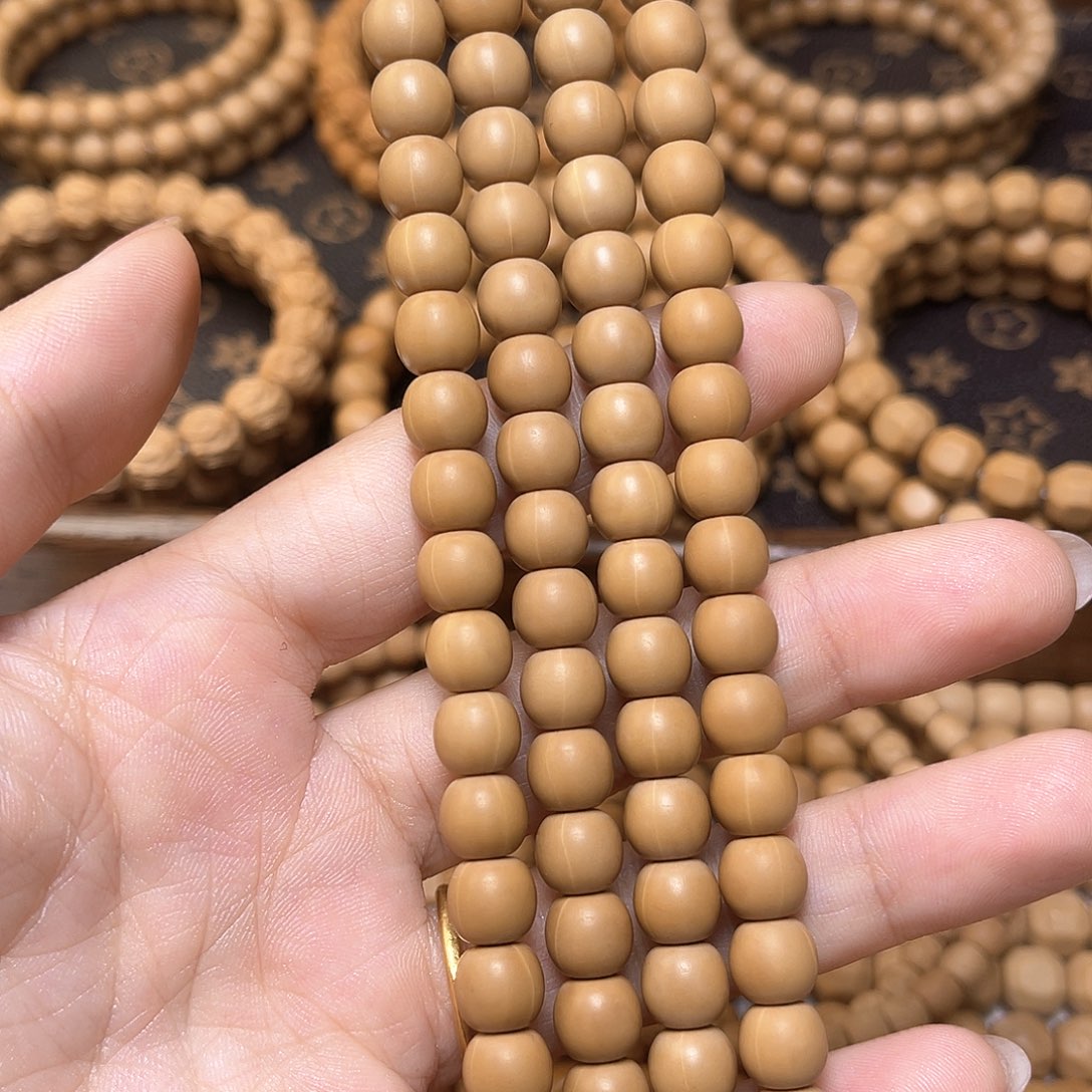 手串猴头核桃?****华老型8.2脖挂