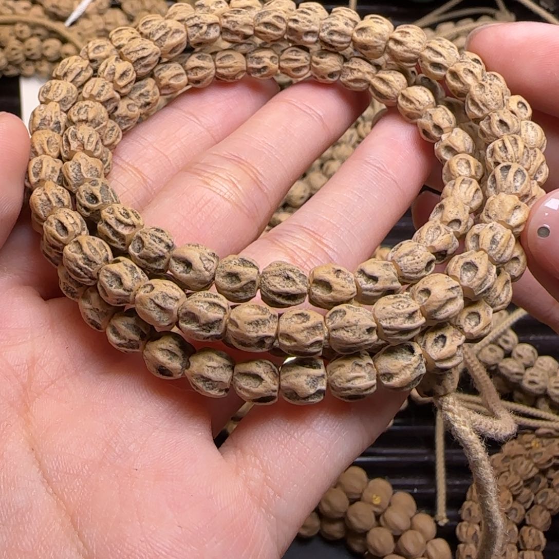 柏香籽/百香籽吊坠冷**淡