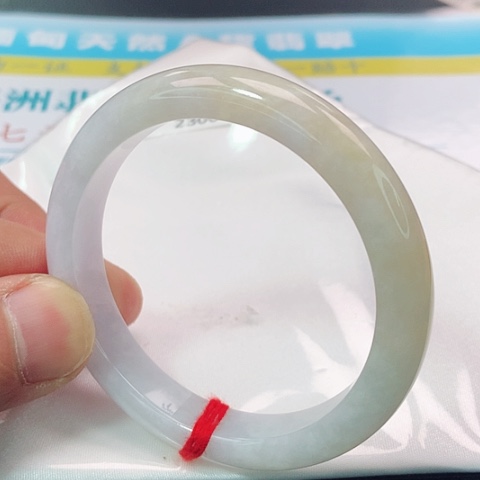 翡翠手镯未镶嵌0228号