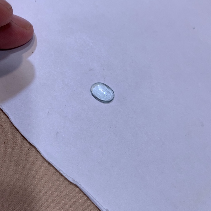 未镶嵌笔搁海蓝宝石裸石2.2克拉