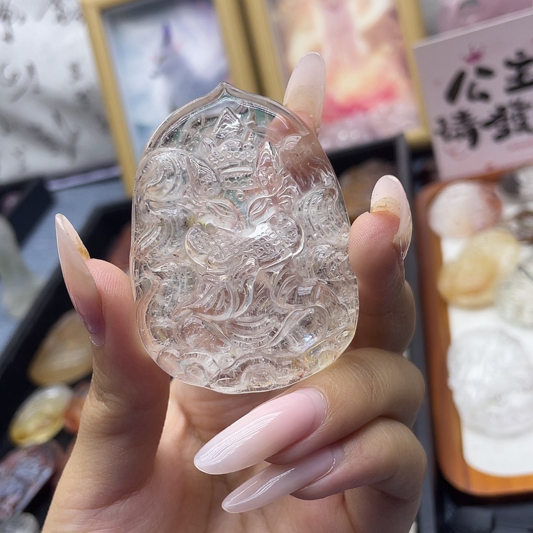 颈饰未镶嵌水晶天然