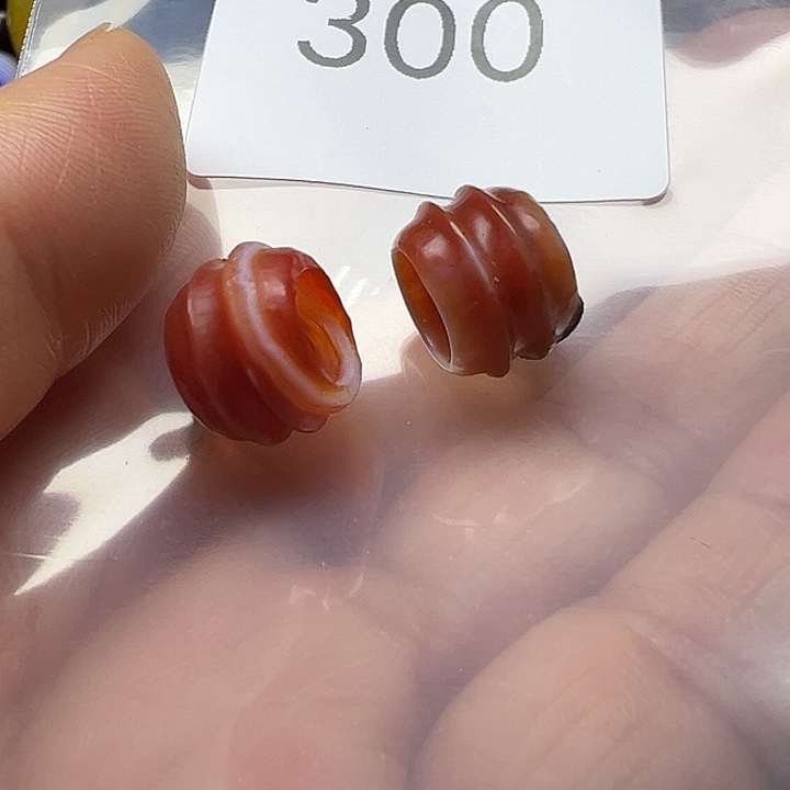 惠***想玛瑙/玉髓未镶嵌手链