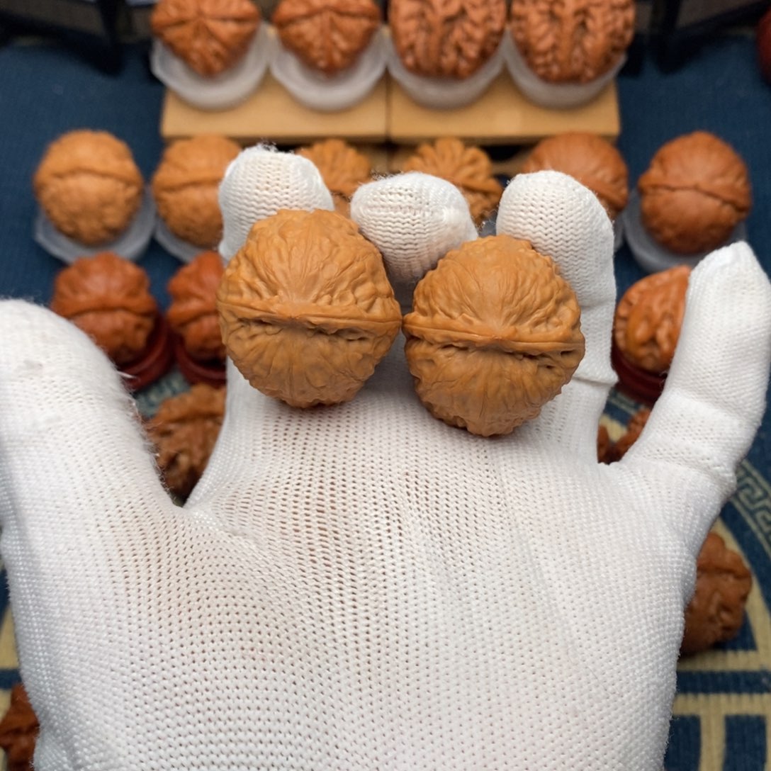 把件文玩核桃树皮纹