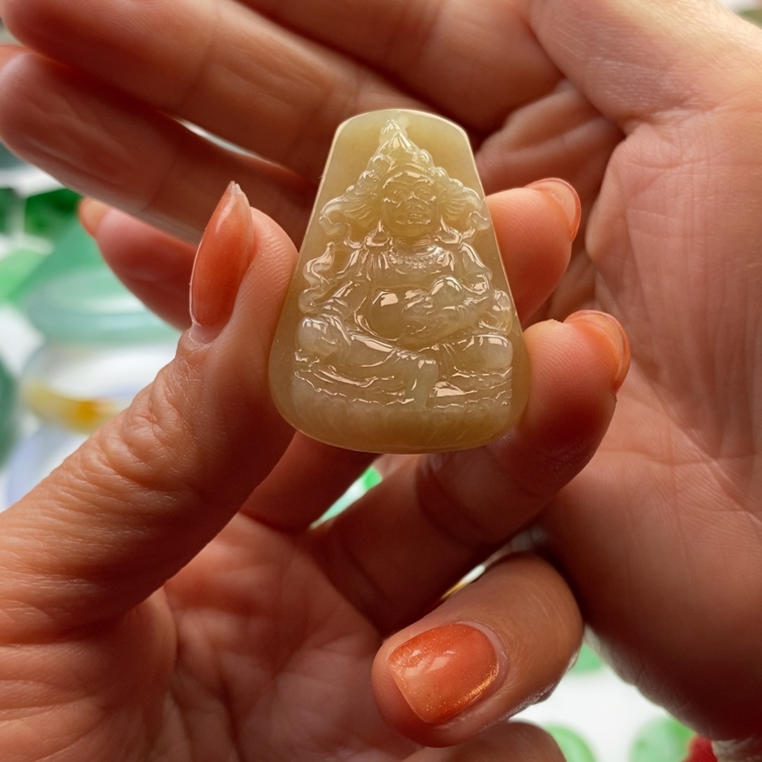 翡翠挂件未镶嵌天然翡翠