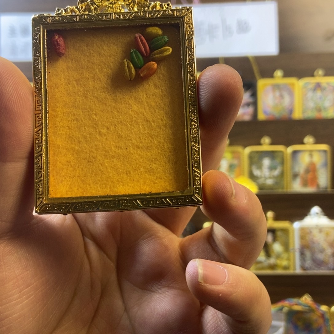 吊坠唐卡壳子57555