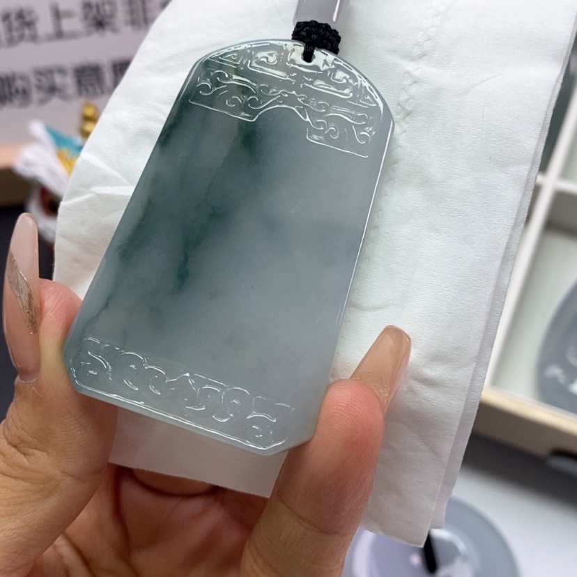 【闪购商品】翡翠颈饰未镶嵌翡翠