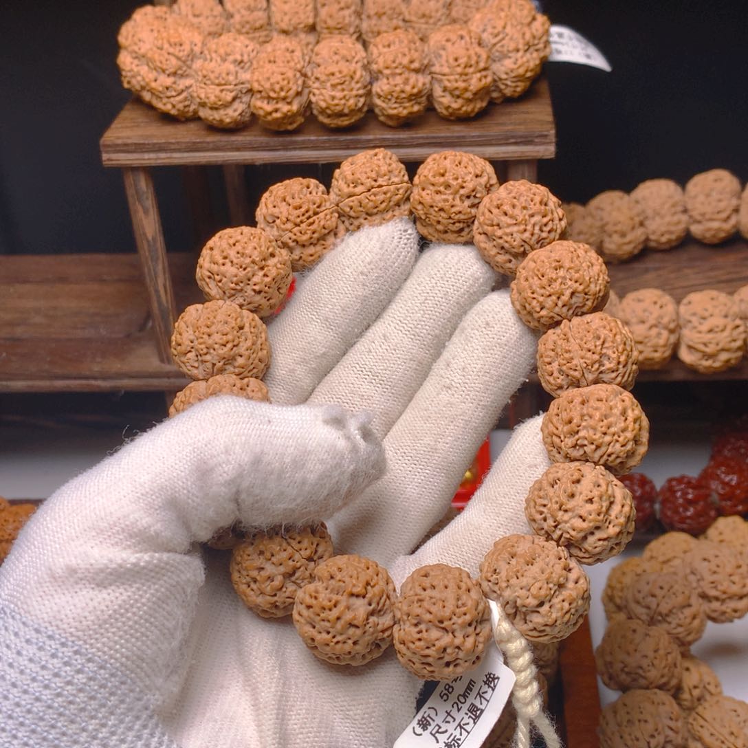 金刚菩提手串诶*金刚菩提